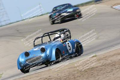 media/Apr-30-2022-CalClub SCCA (Sat) [[98b58ad398]]/Group 2/Race (Grapevine)/